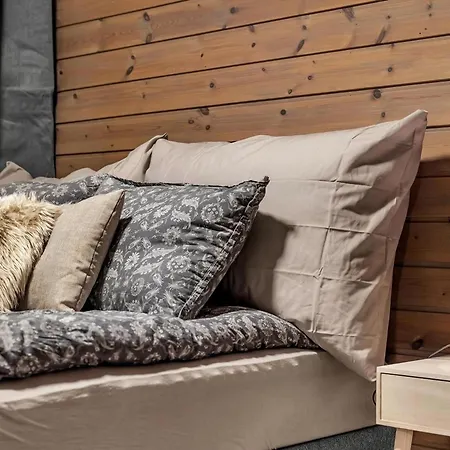 Appartement Arctic Breeze - Family & Group Getaway *